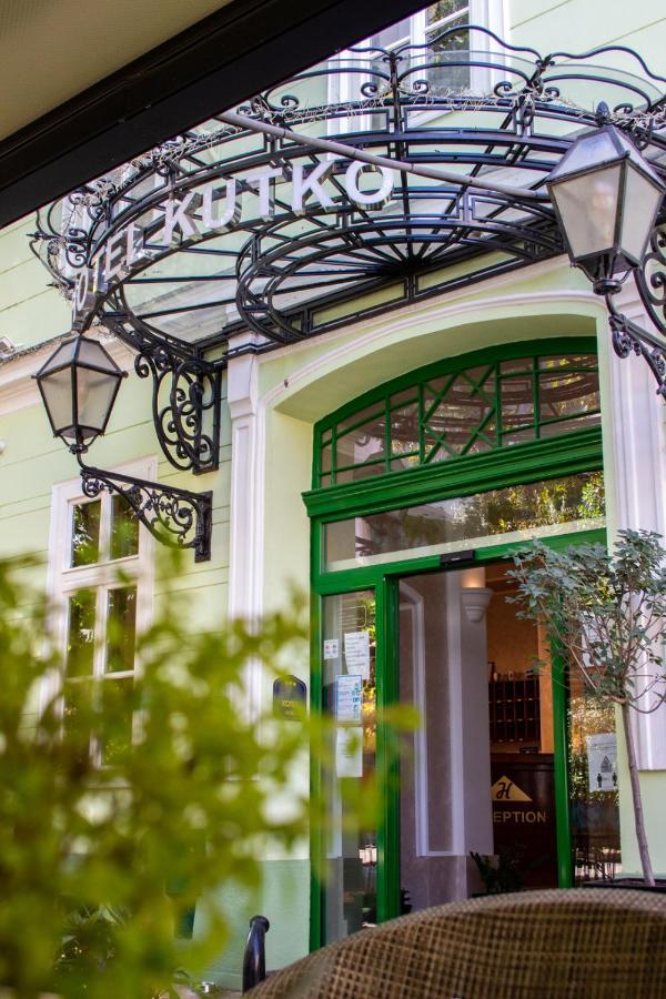 Hotel Kutko Pancevo Exterior photo